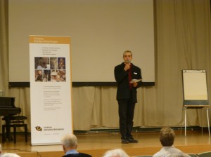 Working as the host of a seminar organized by the Swedish Carnivore Association in the fall of 2013. Photo: Marie Bergquist