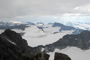 The view from the peak at Galdhøpiggen just as it starts raining.